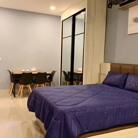 Imperio,Res - Melaka Raya -- Comfy -- Sunset View Apartment Exterior foto